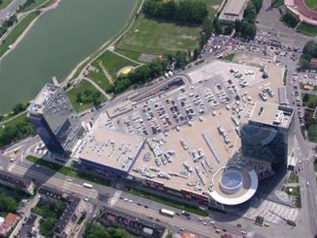 Obchodné centrum Polus