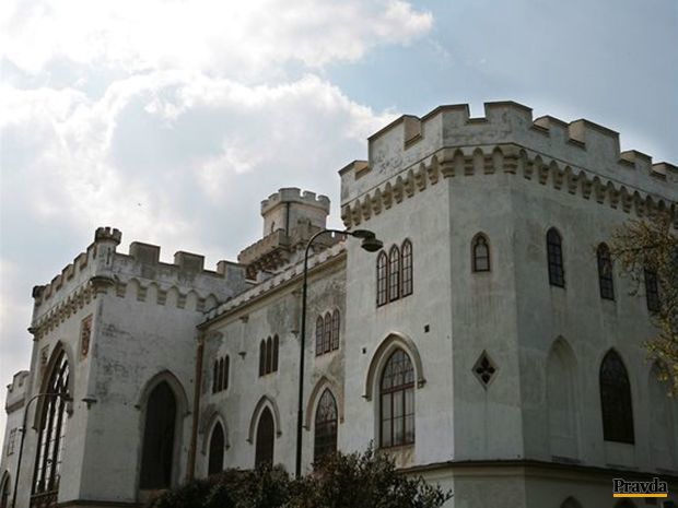 Kaštieľ v Rusovciach