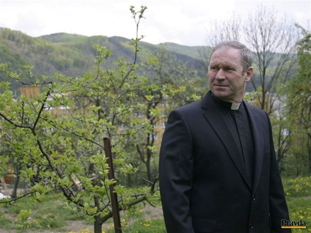 Róbert Bezák