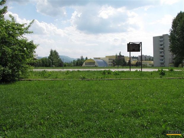 pozemok, Žilina, športová hala