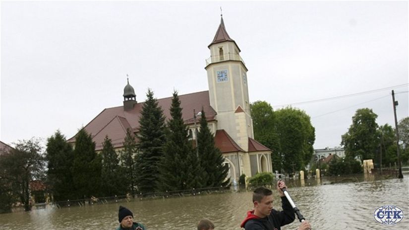 Warszawa spodziewa się dużej fali powodzi, w Polsce zginęło 10 osób – Świat – Wiadomości
