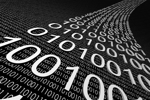 virtuálna realita, virtualita, počítače, binárny kód, program, výpočty, PC, procesor, I/O, operačný systém