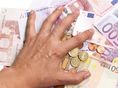 peniaze, euro, eurá, bankovky, mince, úver, hypotéka, splátka