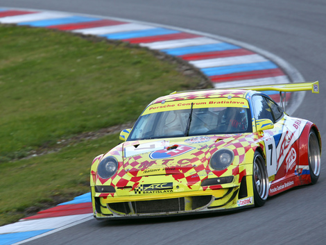 Porsche 911 slúžilo aj tento rok spoľahlivo.