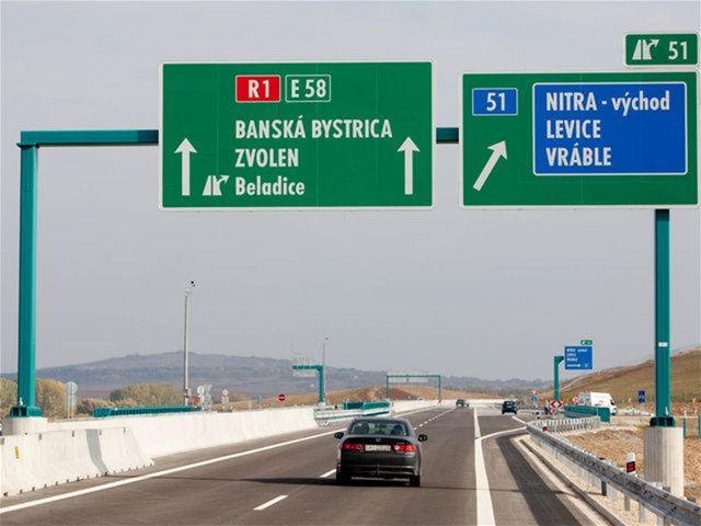 Otvorenie súkromnej R1