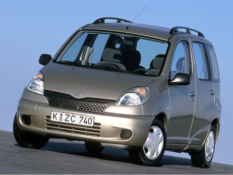 Toyota Yaris Verso