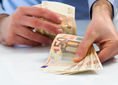 peniaze, výplata, mzda, dôchodok, vklad, úspory, investovanie