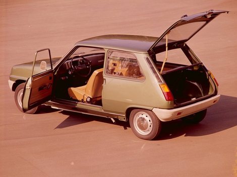 Renault 5 mal osloviť skôr mladú mestskú
populáciu.
