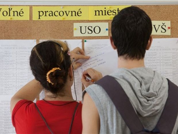 úrad práce, nezamestnanosť, absolventi, práca