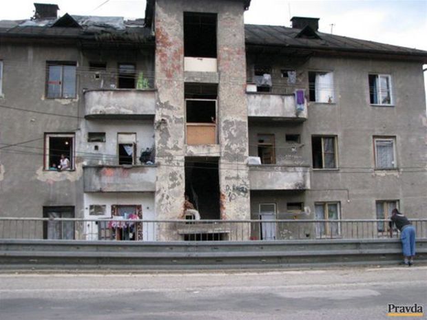 rómovia, Brezno