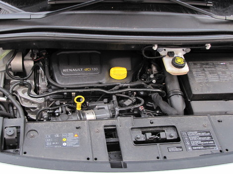 Motor 1.6 dCi je náhradou za rovnako výkonný
štvorvalec 1.9 dCi.
