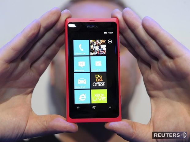 Nokia Lumia 800