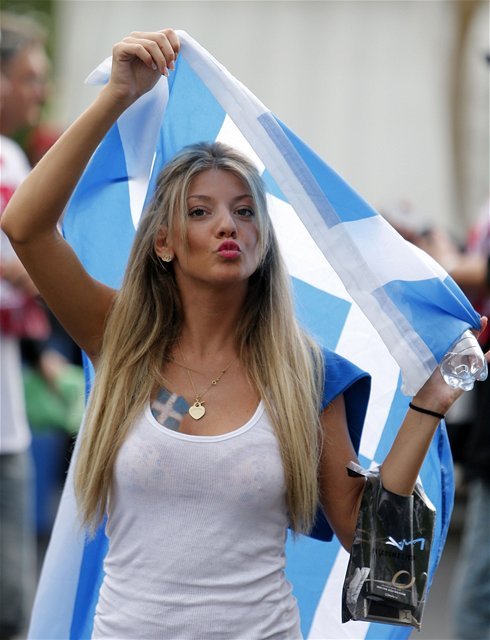 Fanúšička Grécka.