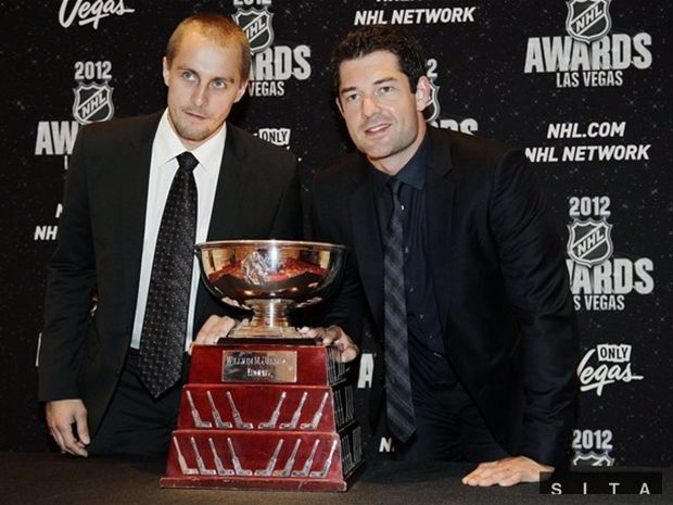 Jaroslav Halák, Brian Elliott