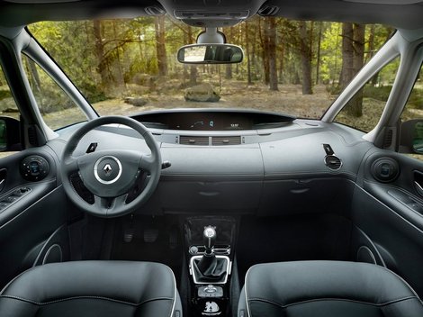 Renault pridal do ponuky aj nové druhy
čalúnenia sedadiel.