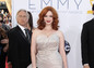 Herečka Christina Hendricks v róbe od dizajnéra
Christiana Siriana. 