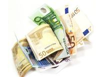 Euro, peniaze, ekonomika