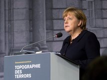 Merkelová sa na zjazde CDU vyhne sporom o utečencoch