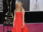 Herečka Jennifer Aniston si na ceremoniál obliekla róbu
Valentino Couture. 