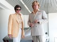 Michael Douglas a Matt Damon vo filme Behind the Candelabra. Aj on zabojuje v Cannes o Zlatú palmu. Soderbergh