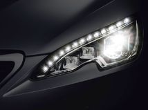 Peugeot-308 2014