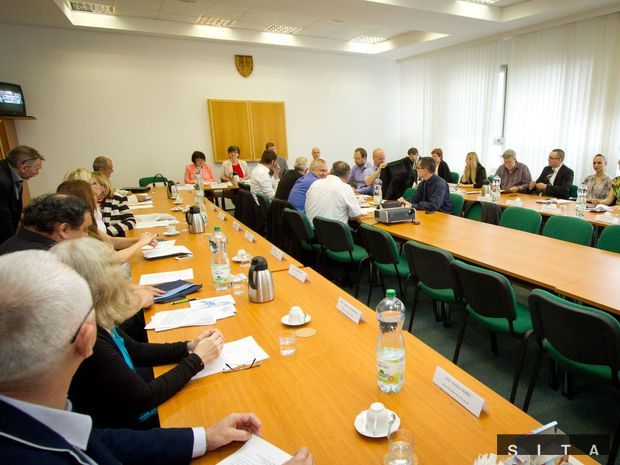 Sobotné rokovanie Ústrednej volebnej komisie.