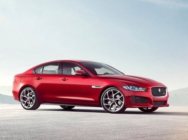 Jaguar XE S - 2015