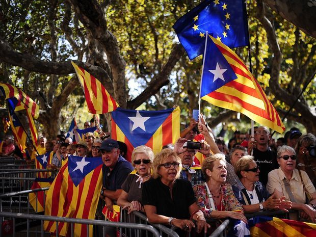 referendum, Barcelona, Škótsko