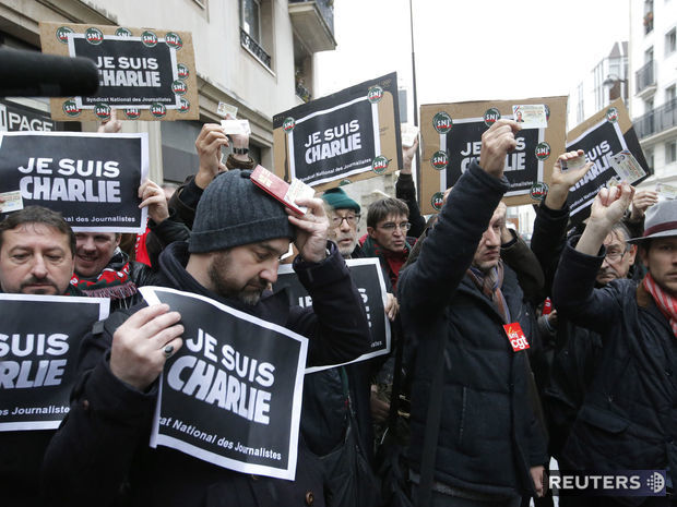 Je suis Charlie, slogan, novinári, podpora