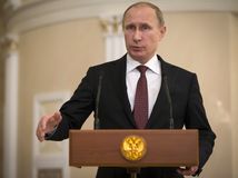 Putin prikázal rokovať o výstavbe ruskej základne v Bielorusku