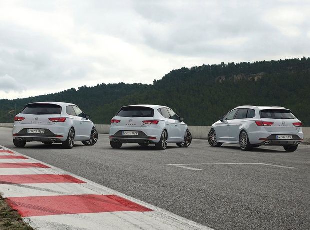 Rodina ostrých Leonov má odteraz troch členov – troj- a
päť-dverový hatchback ako aj kombi ST.