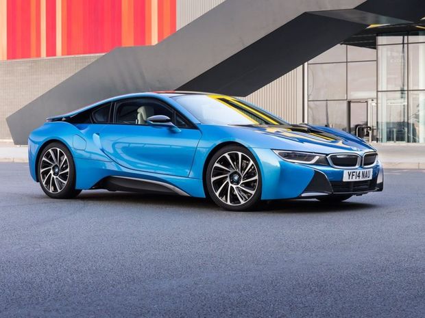 BMW i8