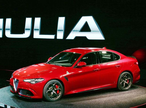 Alfa Romeo Giulia príde najskôr v lete v topverzii
Qadrifoglio Verde. Bežné Giulie sa však objavia až na budúci rok.