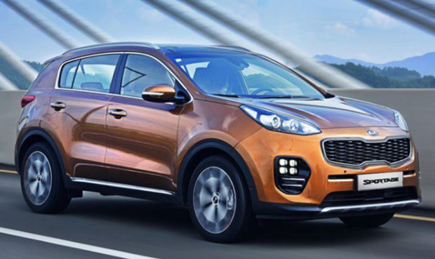 Nová Kia Sportage má najnižšiu výbavu o niečo bohatšiu
ako jej rival Hyundai Tucson.