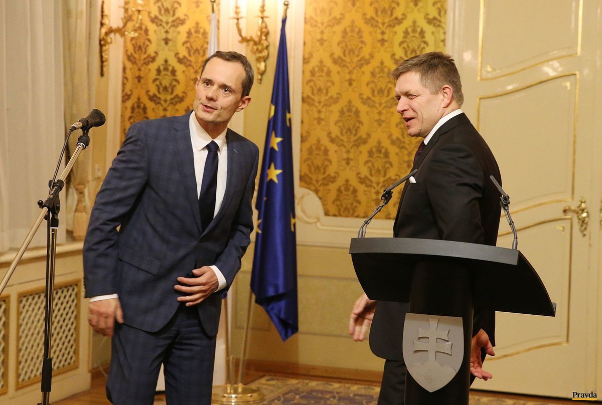 Predseda Siete Radoslav Procházka s predsedom Smeru Robertom
Ficom.