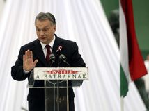 Orbán: Maďarsko ochráni svoje hranice na 100 percent