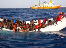 Stredozemné more zhltlo pol tisícky migrantov