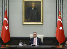 Erdogan a Porošenko diskutovali o strategickom partnerstve
