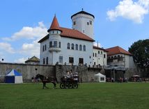 Budatínsky hrad sa po desiatich rokoch otvára verejnosti