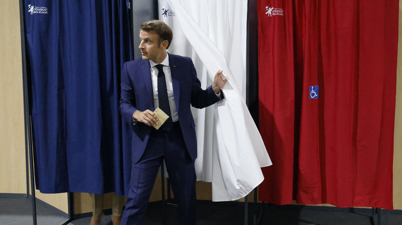 Macron dans la lutte pour le parlement n’a battu que de justesse Mélenchon, la plus faible participation de l’histoire