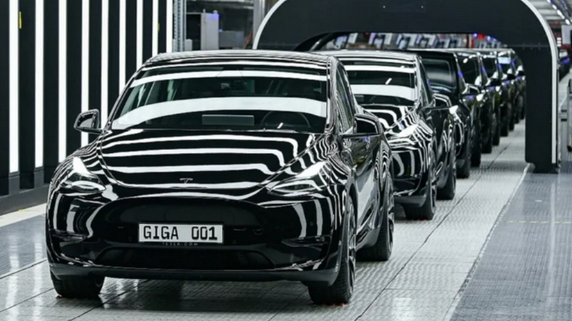 Tesla : En Allemagne, nous avons augmenté la production à 5 000 voitures par semaine.  Employés : Oui, une fois – Magazine – Voiture