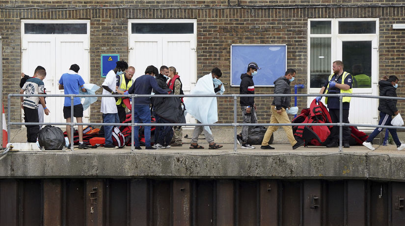 Un record de 1 295 migrants ont traversé l’Angleterre en une seule journée