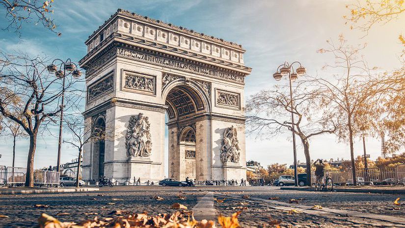 Paris – le luxe et les monuments les plus célèbres – Villes – Voyage