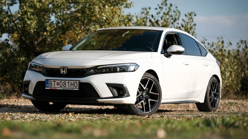 Test: Honda Civic 2,0 E:HEV – Toto Je Závan Zlatých čias, Ale Nie Pod ...