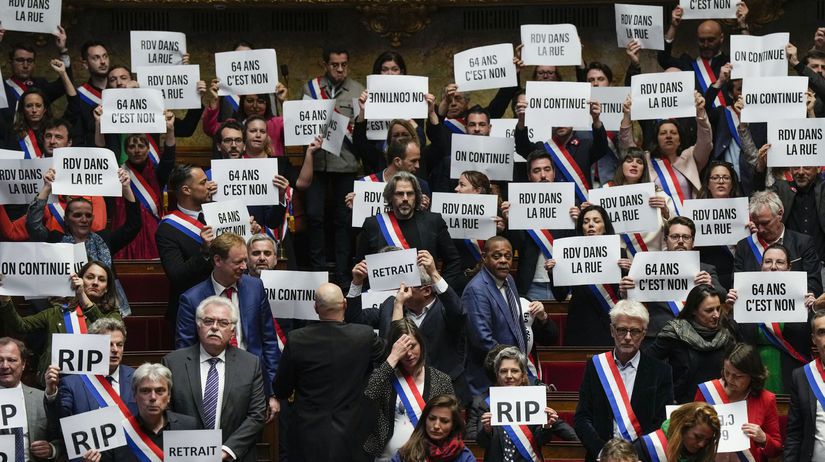 Le gouvernement français a survécu à deux votes de censure – Monde – Actualités