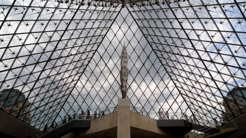 Les Italiens exigent la restitution des artefacts pillés du musée du Louvre à Paris – Galerie – Culture