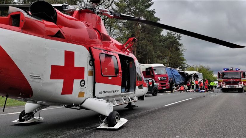 Un bus rempli de retraités hongrois et un camion roumain.  Le microsommeil est-il à l’origine du tragique accident ?  – Actualités locales