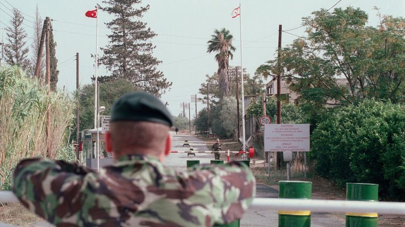 L’armée turque à Chypre a attaqué des membres des forces de maintien de la paix de l’ONU, dont des soldats slovaques – Monde – Actualités