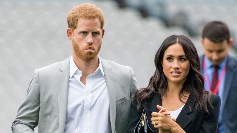 Pracovať pre Harryho a Meghan? Ich zamestnanci odchádzajú jeden za druhým, posledný vydržal tri mesiace