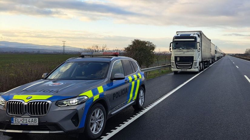 L’accès des camions slovaques à l’Ukraine via la Hongrie est bloqué avec plus de 1 200 véhicules arrêtés au poste-frontière de Záhony – Dernières nouvelles
